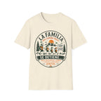 La Familia Que Camina Unida T-Shirt