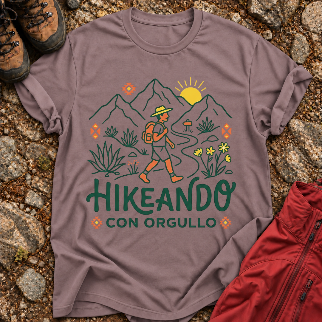 Hikeando Con Orgullo T-Shirt